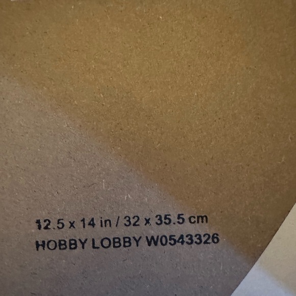 Guitar pick wall decor - Picture 3 of 3